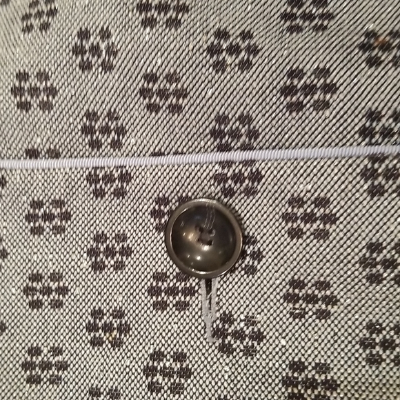 Holt Renfrew beautiful blazer - Picture 4 of 7